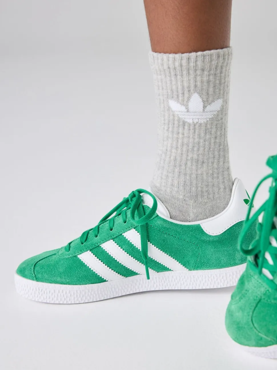 adidas Originals Green/White Junior Gazelle Trainers