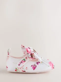 Baker by Ted Baker Baby Padders Shoes With Bow