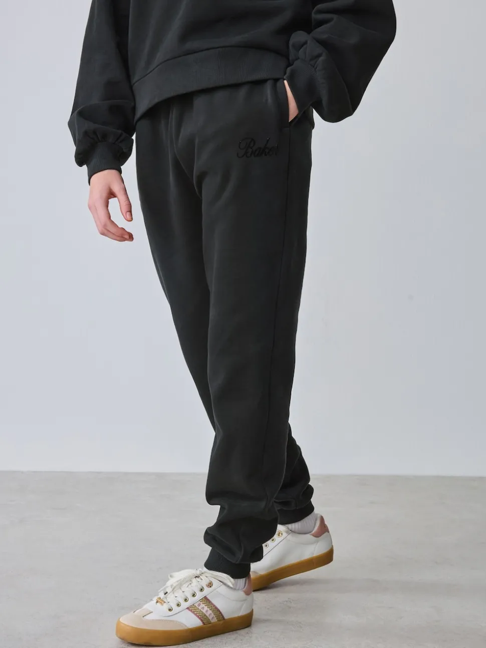 Baker by Ted Baker 2 Piece Flock Print Boxy Sweat & Cuffed Joggers Set
