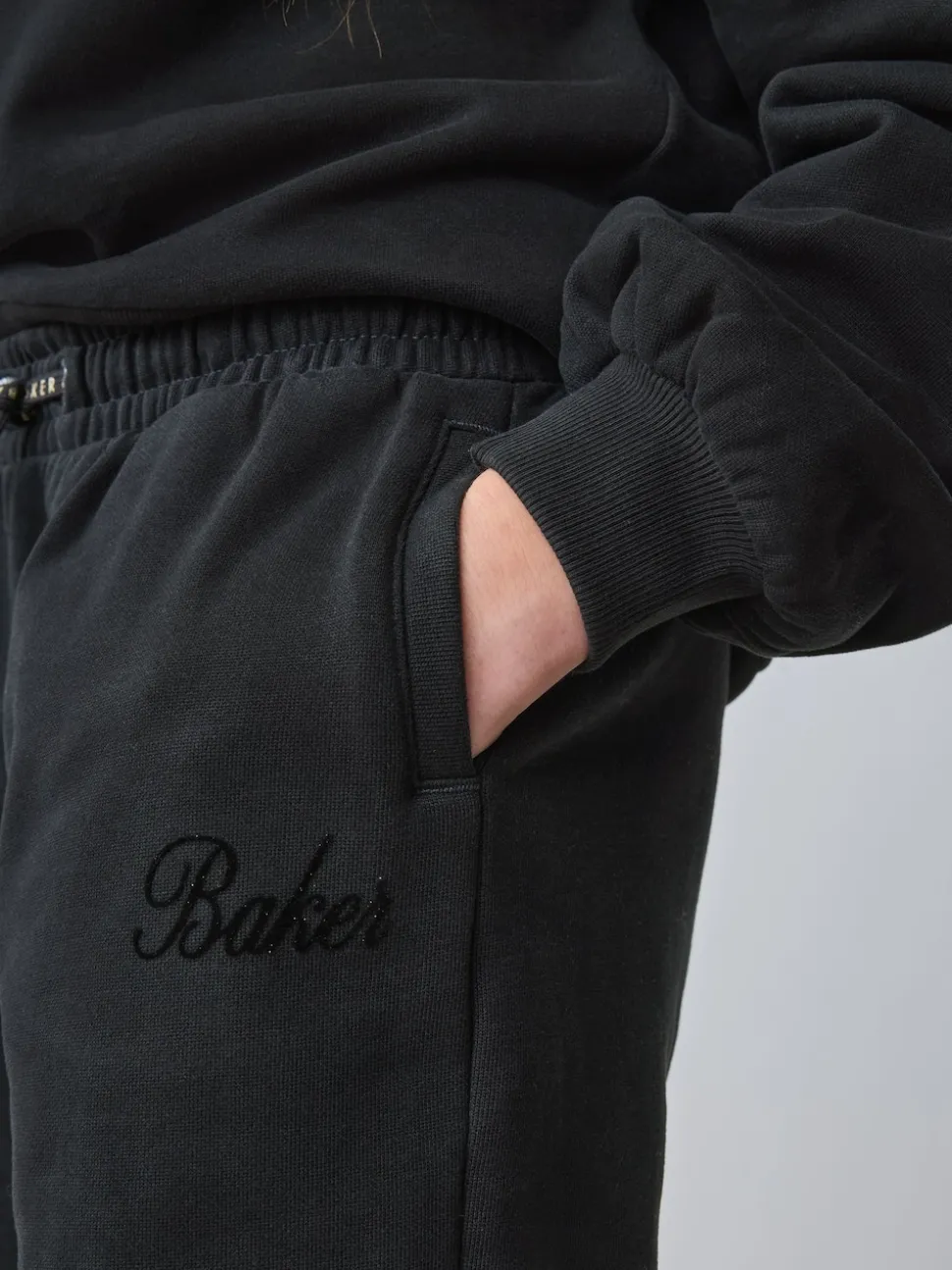 Baker by Ted Baker 2 Piece Flock Print Boxy Sweat & Cuffed Joggers Set