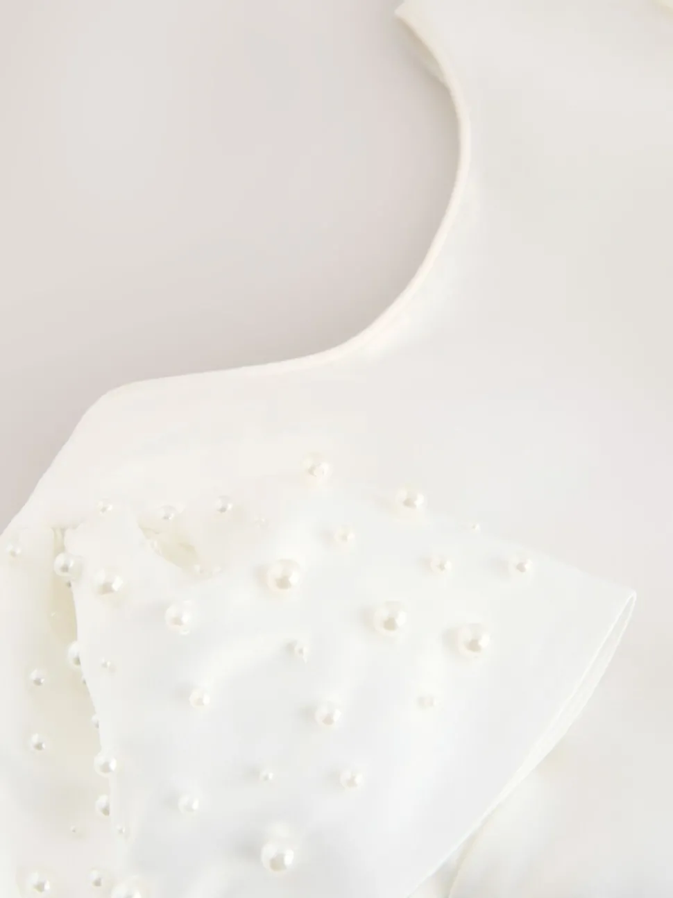 Baker by Ted Baker White Pearl Sleeve Satin Occasion Dress & Scrunchie