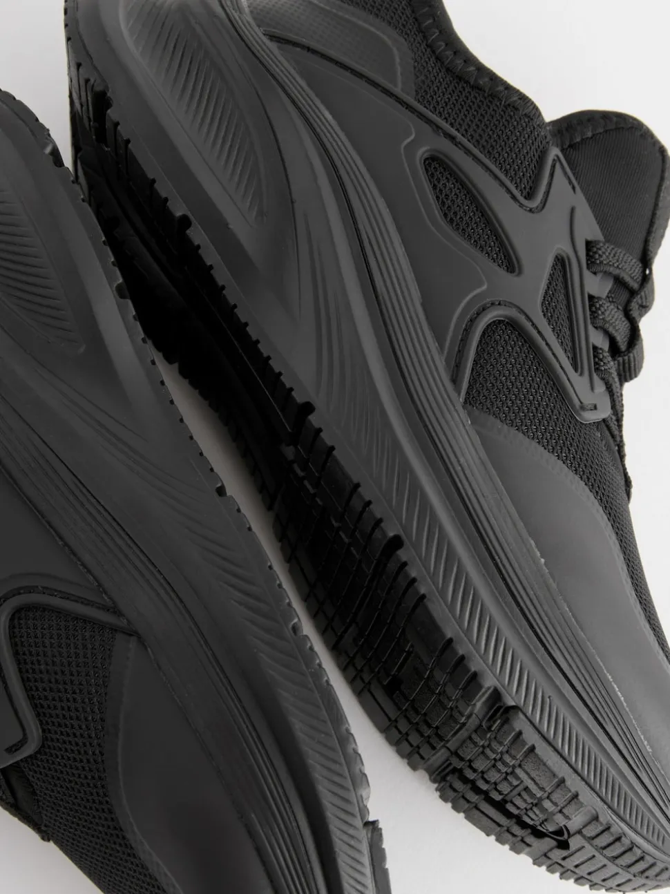 Black Mesh Elastic Lace Trainers