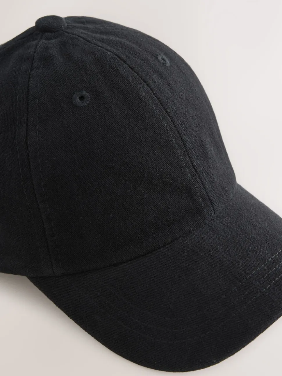 Black Baseball Cap (1-16yrs)