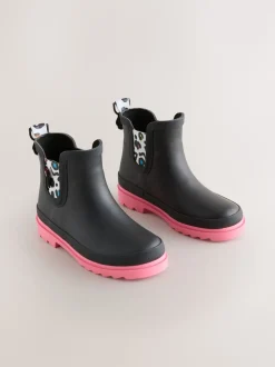 Black Chelsea Wellies
