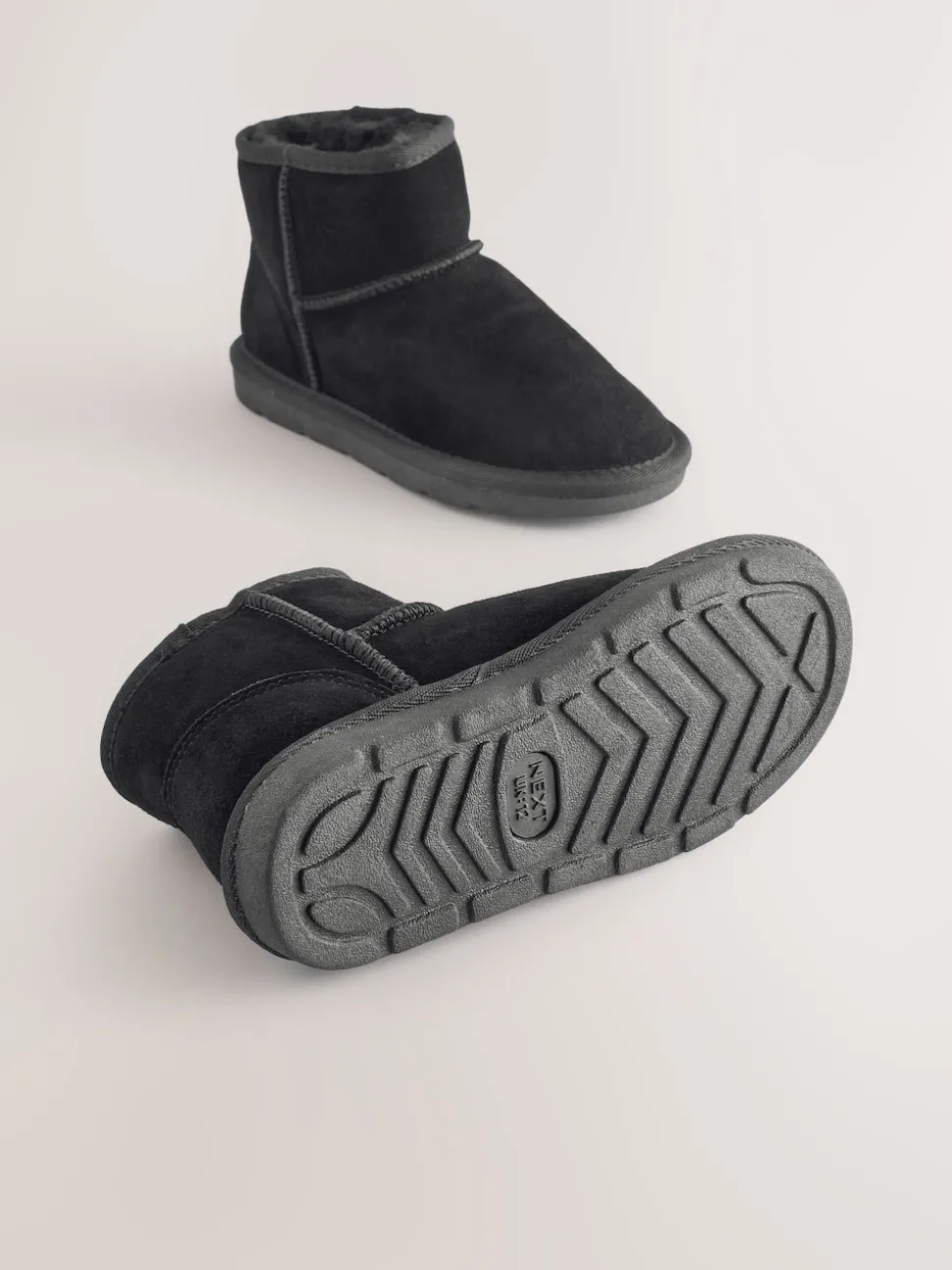Black Standard Fit (F) Water Repellent Suede Short Pull-On Boots