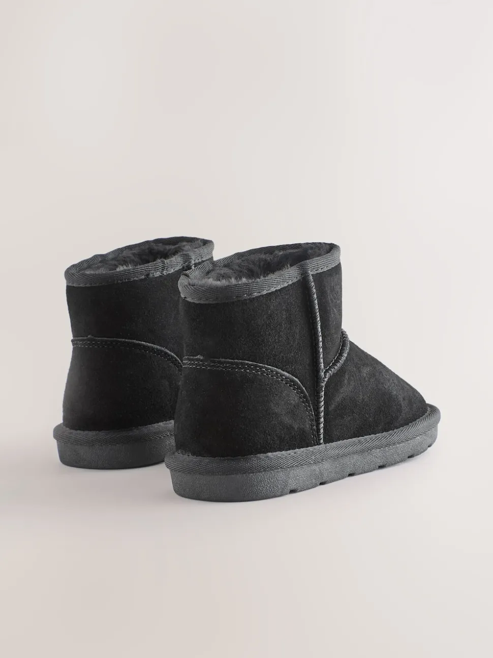 Black Standard Fit (F) Water Repellent Suede Short Pull-On Boots