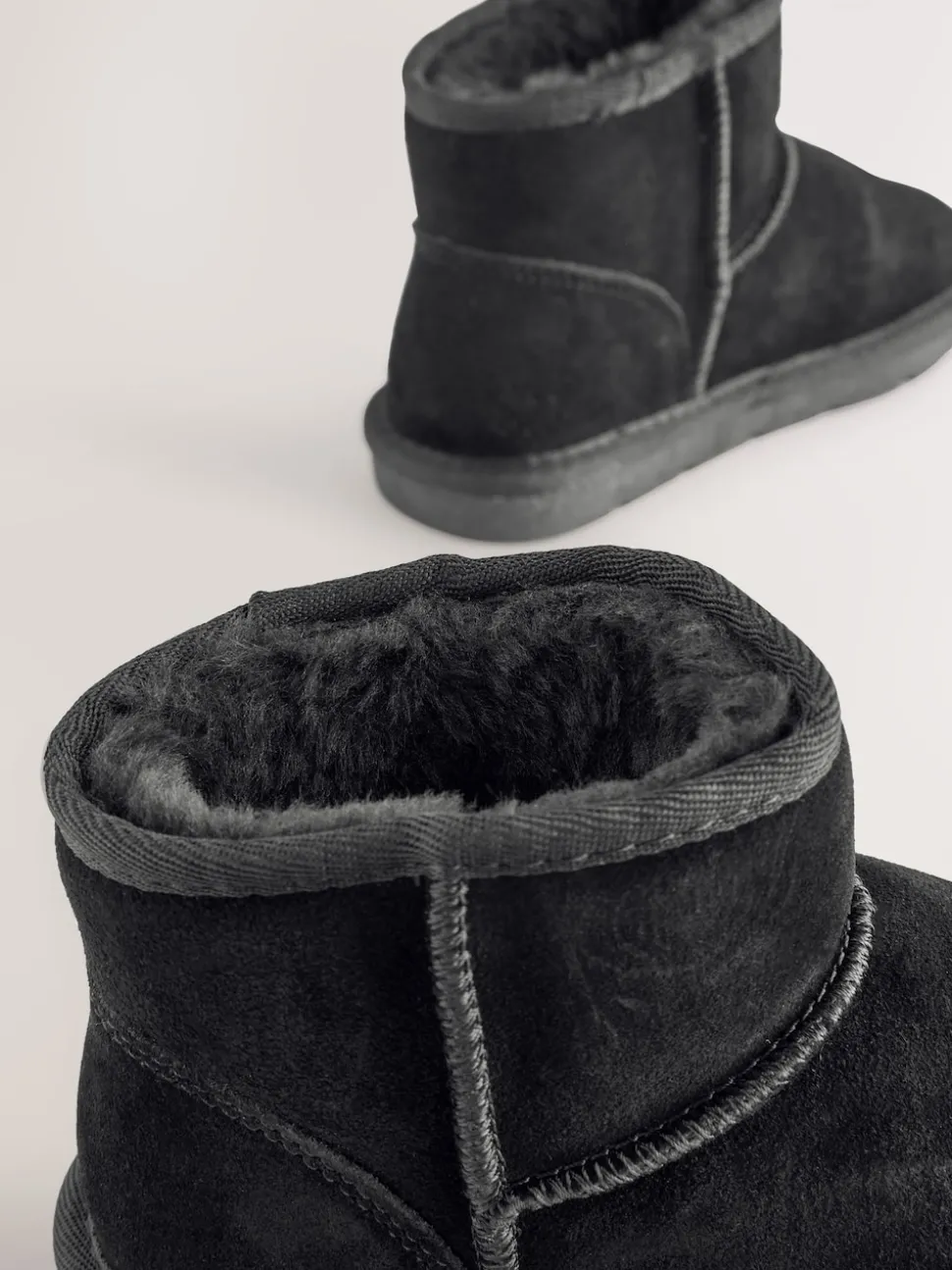 Black Standard Fit (F) Water Repellent Suede Short Pull-On Boots