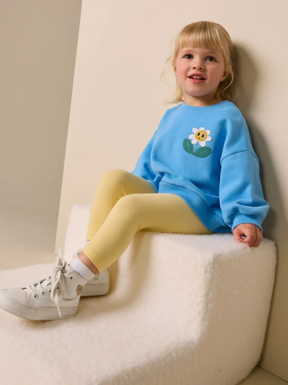 Blue Flower Crew Neck Sweatshirt (3mths-7yrs)