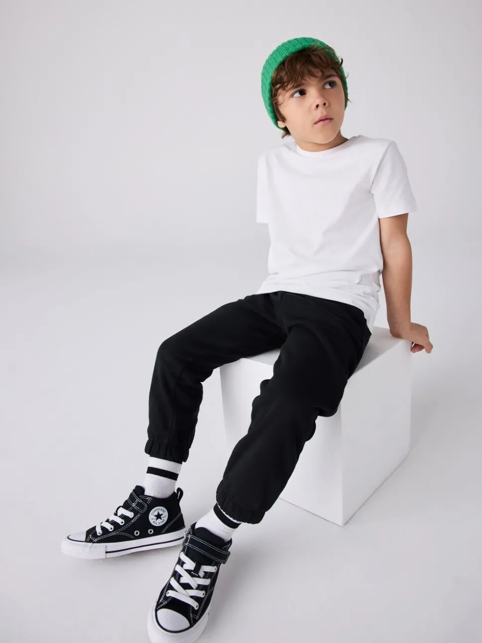 Converse Black Malden Street Junior Trainers