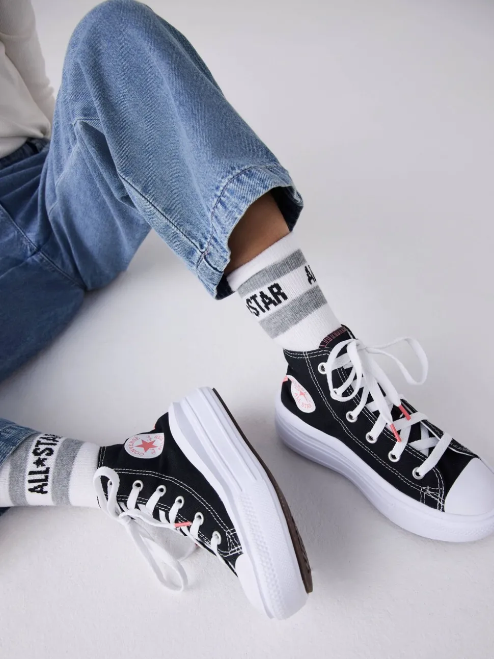 Converse Black Move Platform High Top Junior Trainers