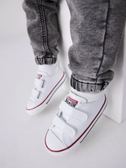 Converse White Chuck Ox 2V Infant Trainers