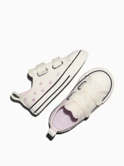 Converse White Chuck Taylor Toddler Heart 1V Trainers