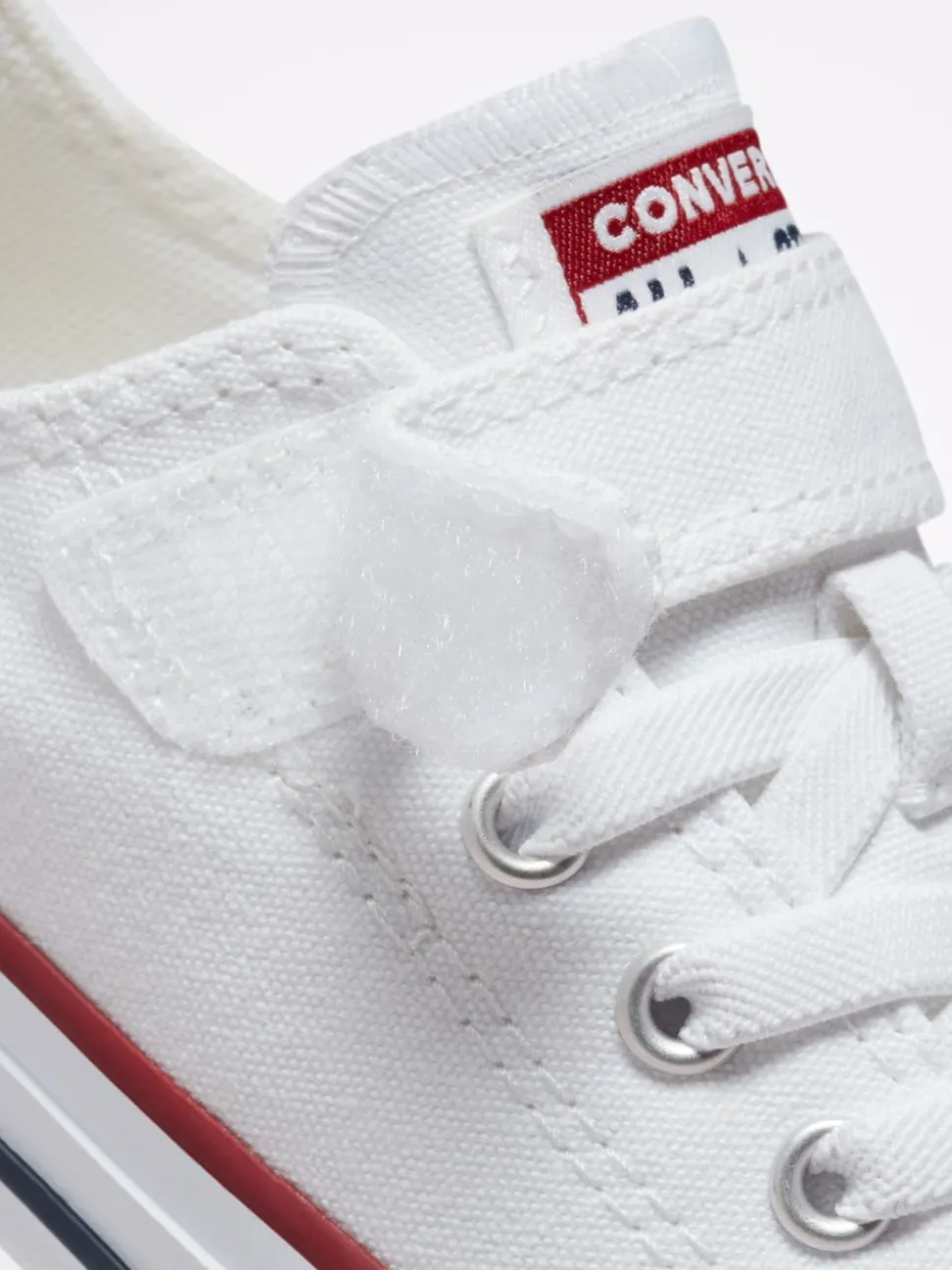 Converse White 1V Chuck Ox Junior Trainers
