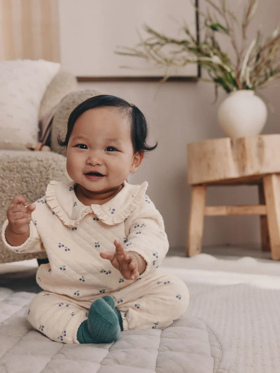 Ecru Baby Quilted Sweatshirt and Trousers Set 2 Piece (0mths-2yrs)