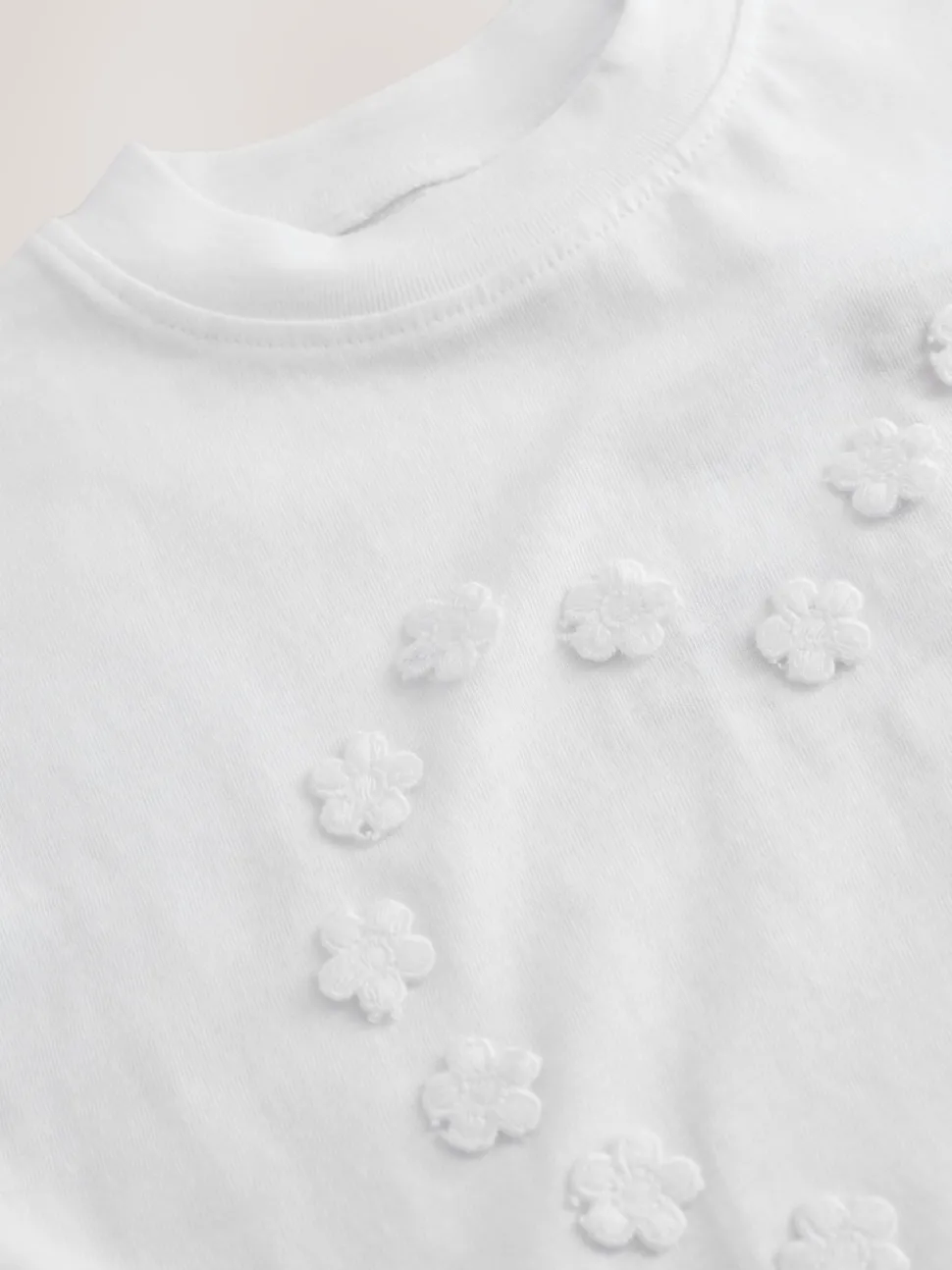 Ecru White Short Sleeve Heart Embroidered Top (3mths-7yrs)
