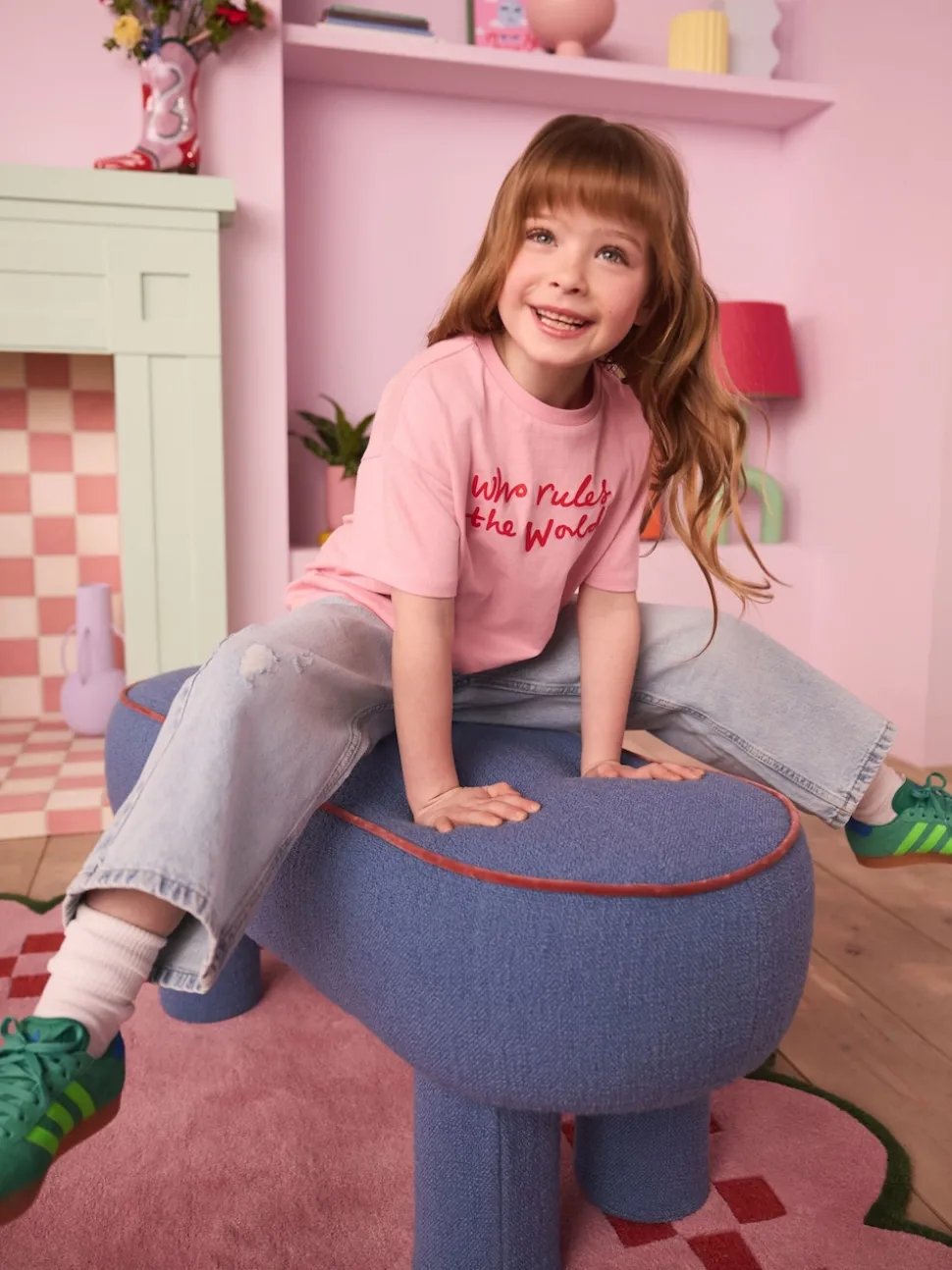 Eleanor Bowmer Pink Who Rules the World Kids 100% Cotton T-Shirt