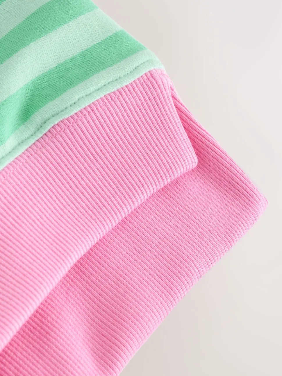 Green/Pink Sweatshirt (3-16yrs)