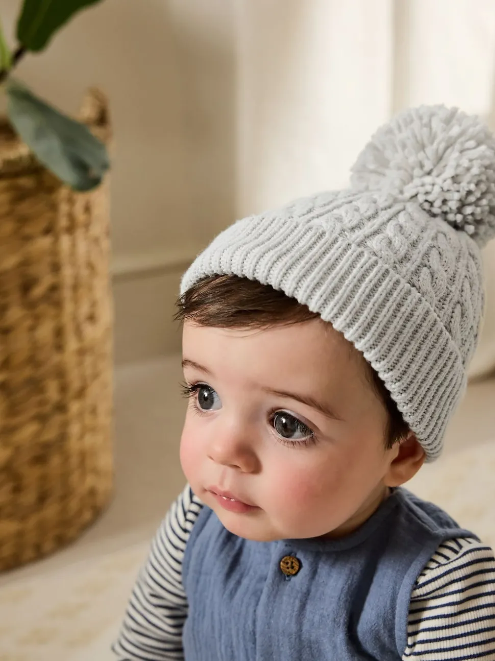Grey Knitted Cable Pom Beanie