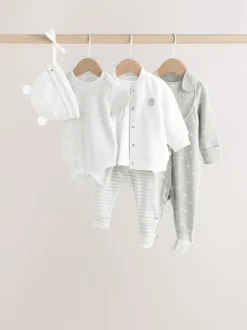Grey Star Baby Bundle Gift Set 7 Piece (0-18mths)