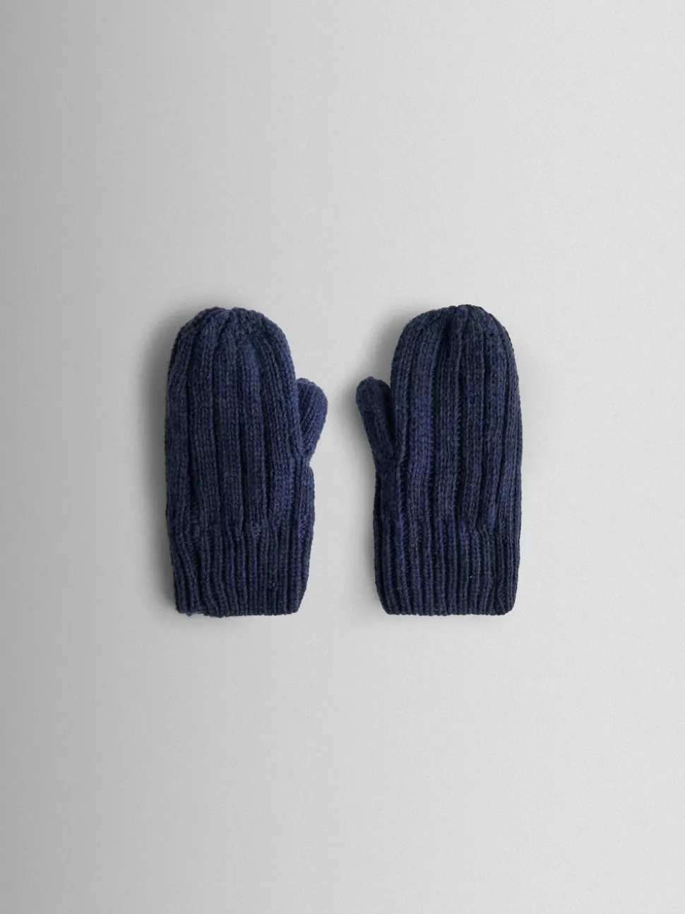 JoJo Maman Bébé Navy Knitted Mittens