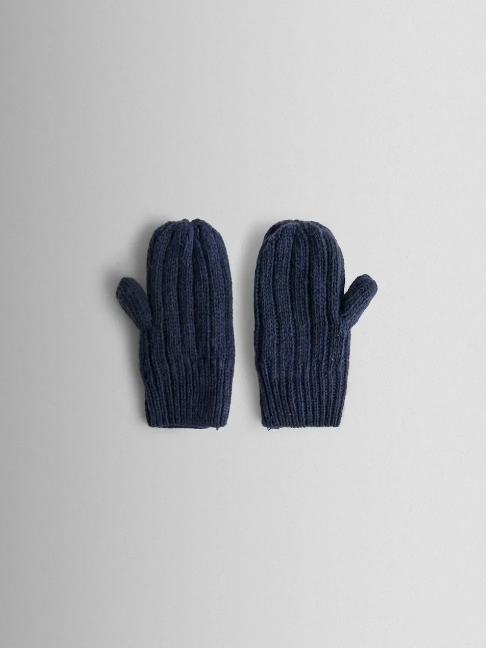 JoJo Maman Bébé Navy Knitted Mittens