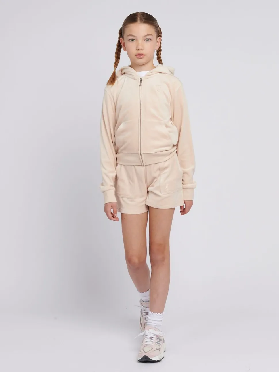 Juicy Couture Cream Girls Tonal Embroidered Velour Shorts
