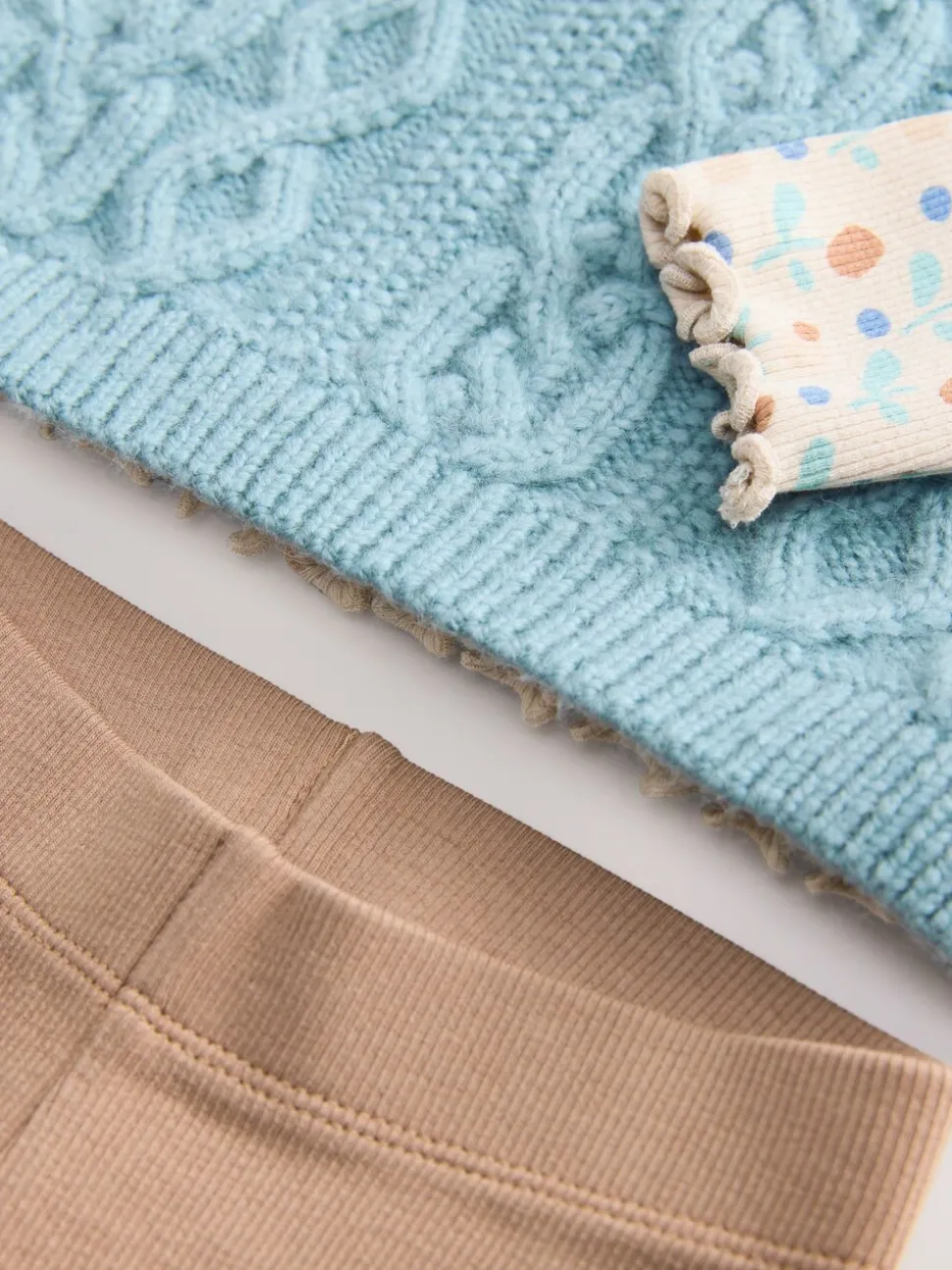 Light Blue Knitted Jumper and Leggings Set (3mths-7yrs)