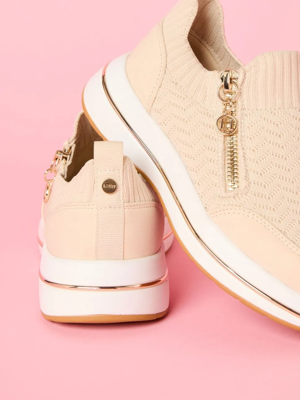 Lipsy Cream Pull On Side Zip Stretch Knit Chunky Runner Trainers