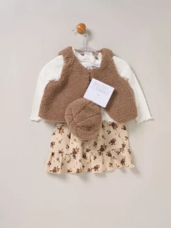 Miss Faux Fur Gilet Beret Rib Brown Top and Skirt Set