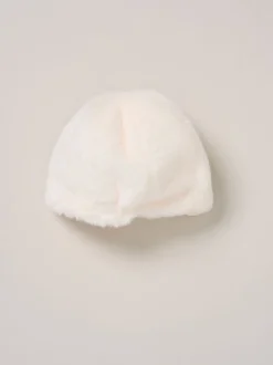 Miss Faux Fur Gilet Beret Rib White Top and Skirt Set