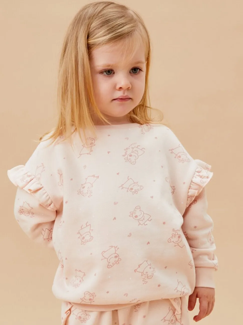 MORI Cream Peppa Pig Oversized Sweatshirt