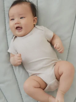 MORI Natural Ribbed Stretch Short Sleeve Bodysuit