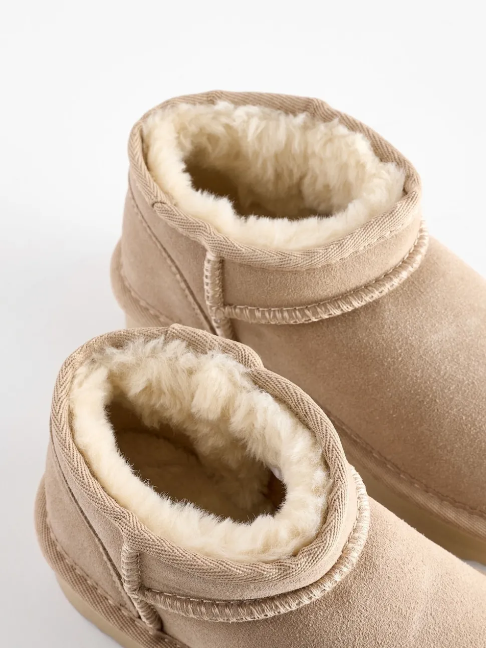 Neutral Standard Fit (F) Flatform Mini Warm Lined Water Repellent Suede Pull-On Boots