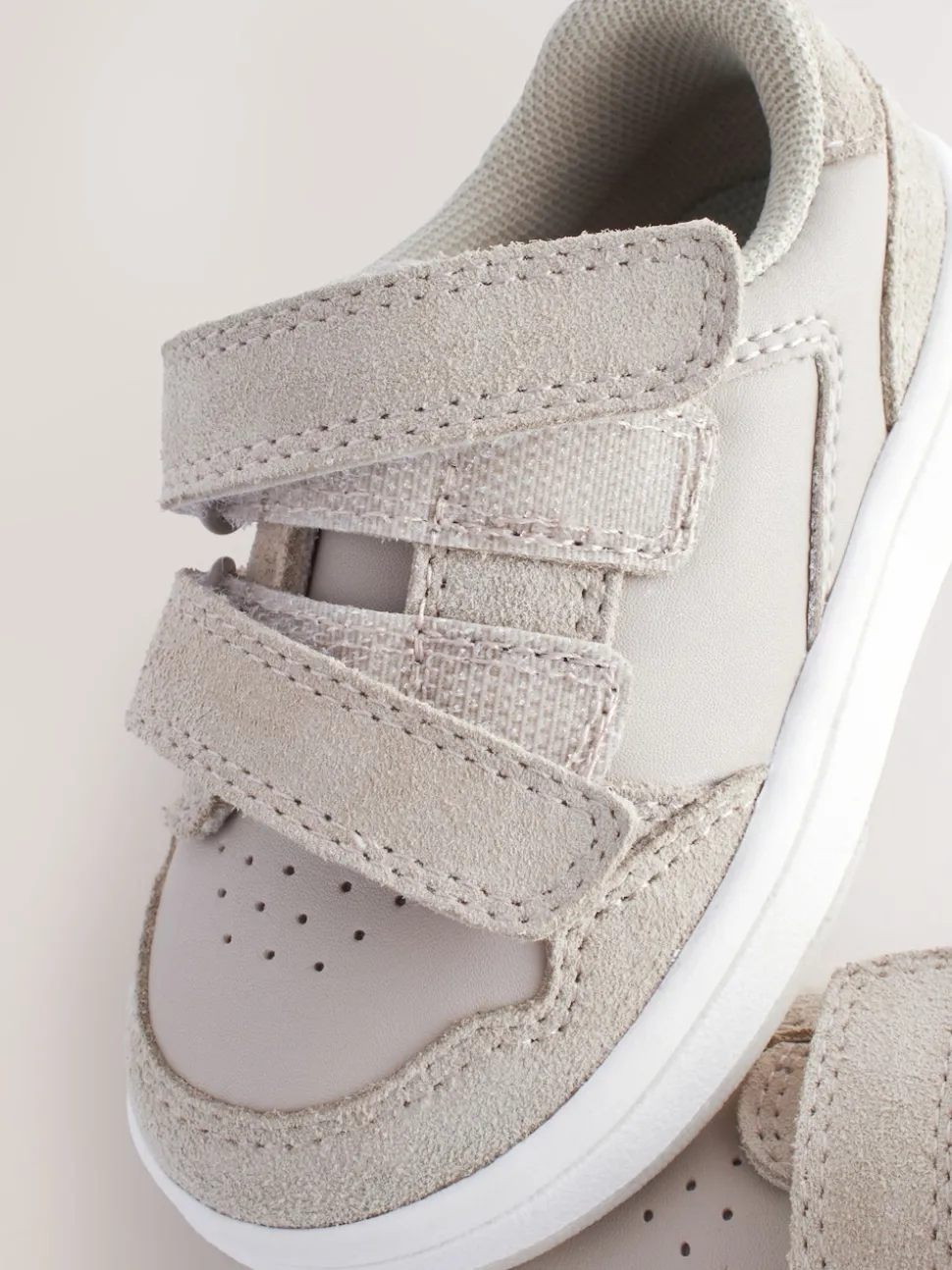 Neutral Standard Fit (F) Touch Fastening Leather First Walker Baby Shoes