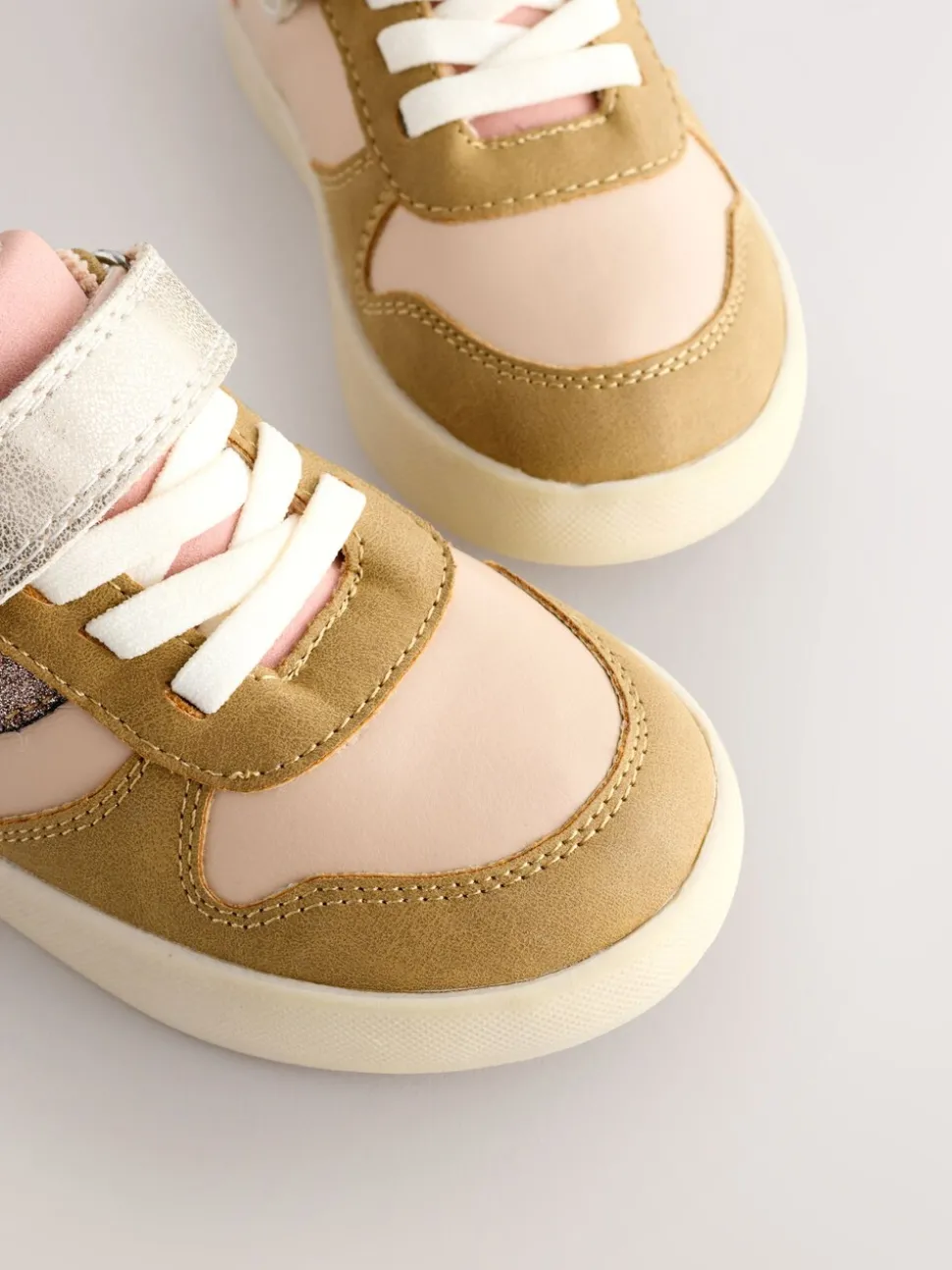 Neutral Touch Fastening Lace Elastic Trainers