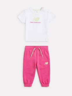 New Balance White NB Stacked Logo T-Shirt and FT Joggers Set