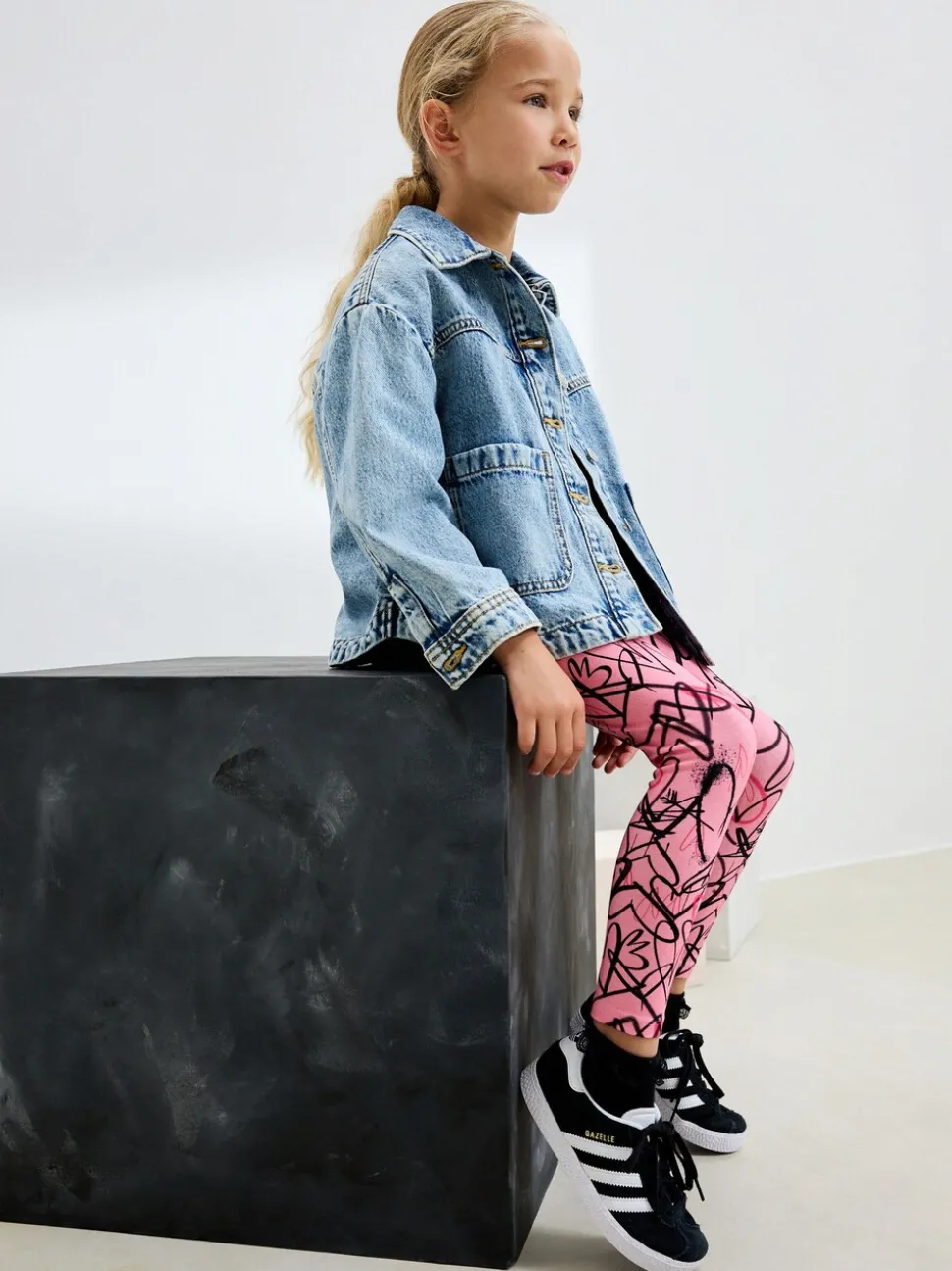 Pink Graffiti Heart Leggings (3-16yrs)