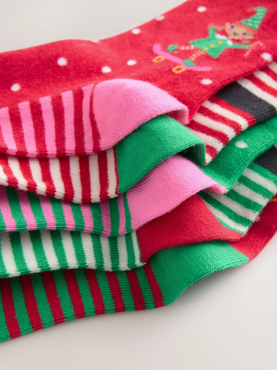 Red/Green Cotton Rich Christmas Character Print Ankle Socks 5 Pack