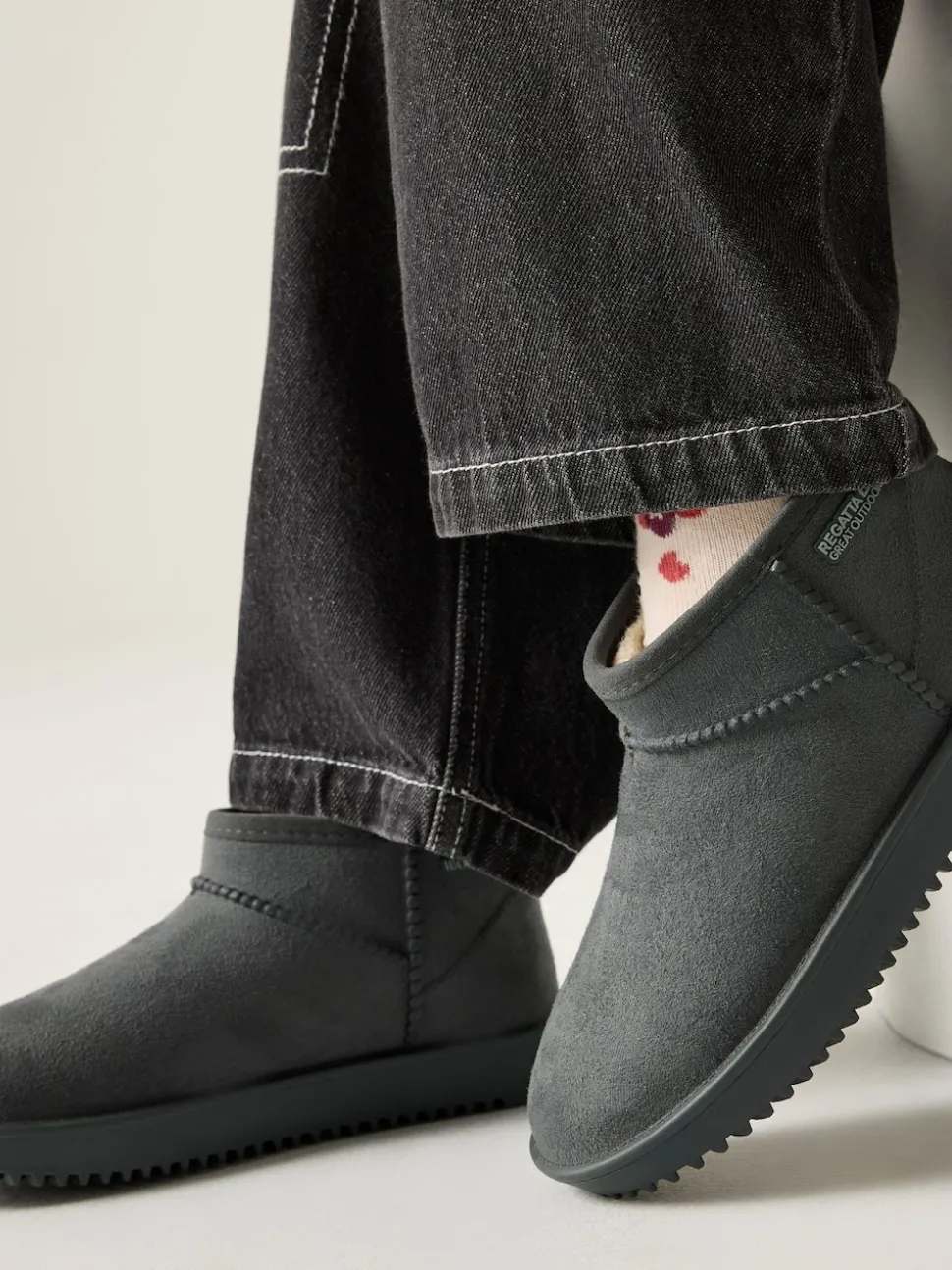 Regatta Green Risley Short Jnr Boots