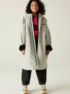 Regatta Stone Junior Waterproof Faux Fur Trim Hood Changing Robe