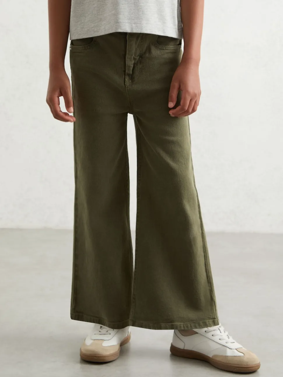Reiss Khaki Clea 3-9 yrs Straight-Leg Mid-Rise Jeans