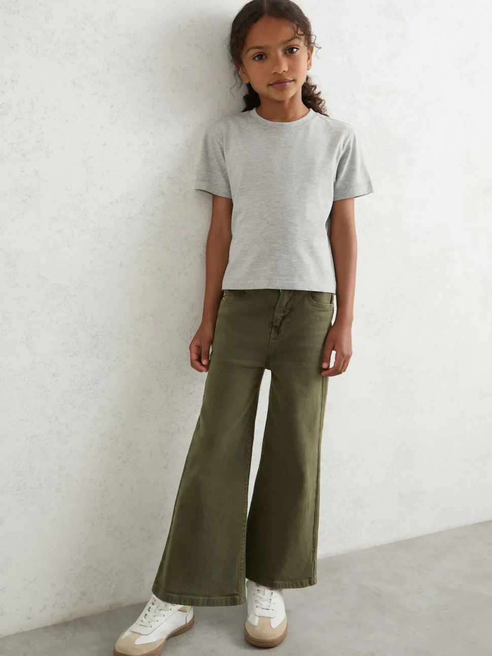 Reiss Khaki Clea 9-13 yrs Straight-Leg Mid-Rise Jeans