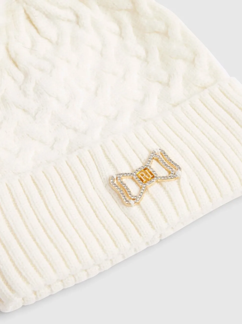 River Island Cream Core Beanie Hat ,Gloves & Scarf Set