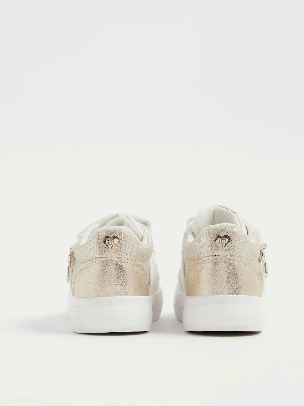 River Island White Girls Bow Charm Trainers