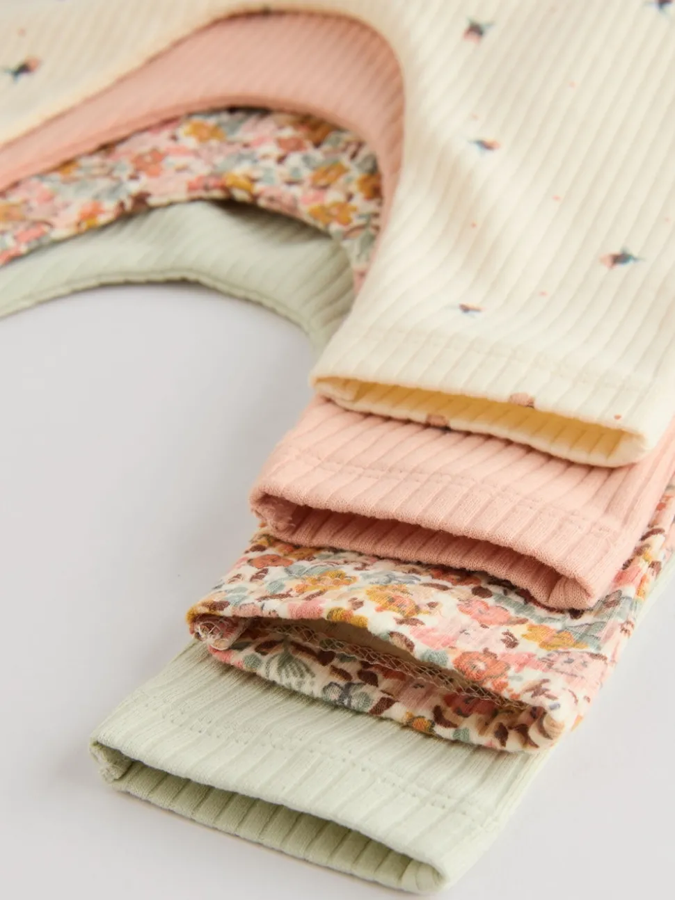 Sage Green/Coral/Ditsy Baby Leggings 4 Pack (0mths-2yrs)