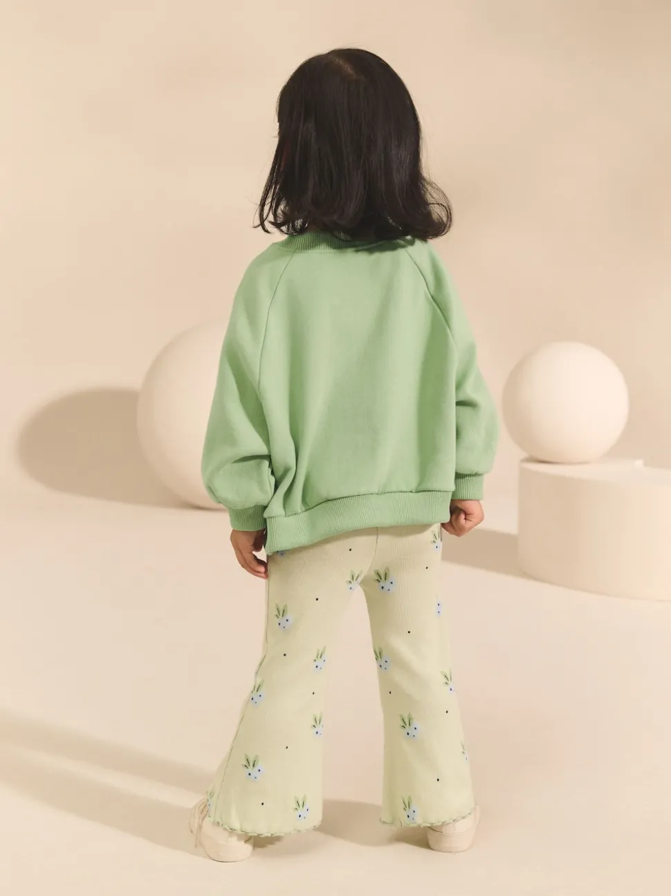 Sage Green Crew Neck Sweatshirt (3mths-7yrs)