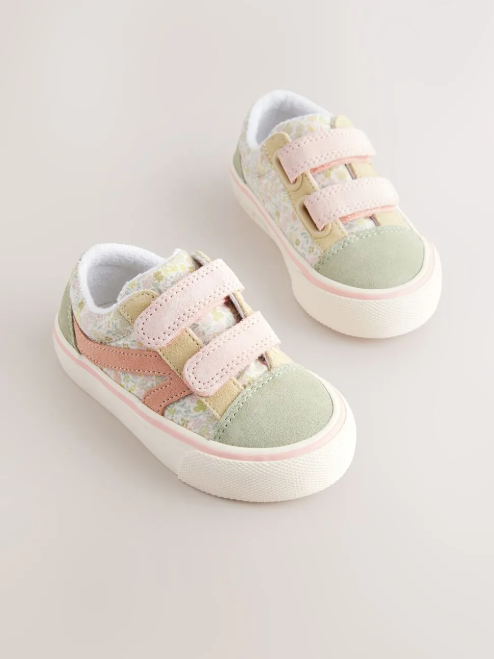 Sage Green Floral Standard Fit (F) Touch Fastening Trainers