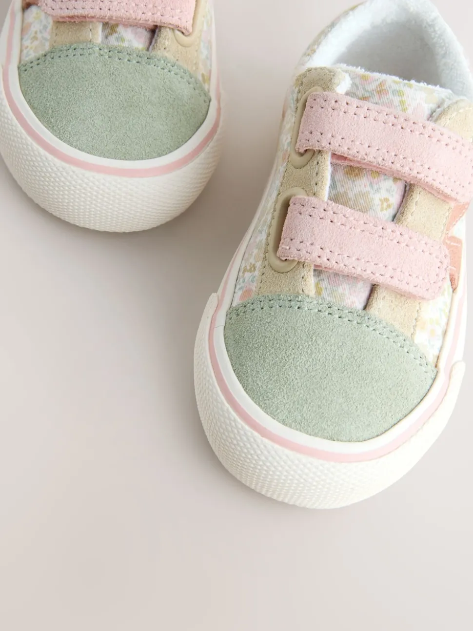 Sage Green Floral Standard Fit (F) Touch Fastening Trainers