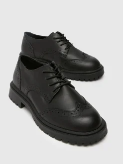 Schuh Black BTS Luminary Brogues