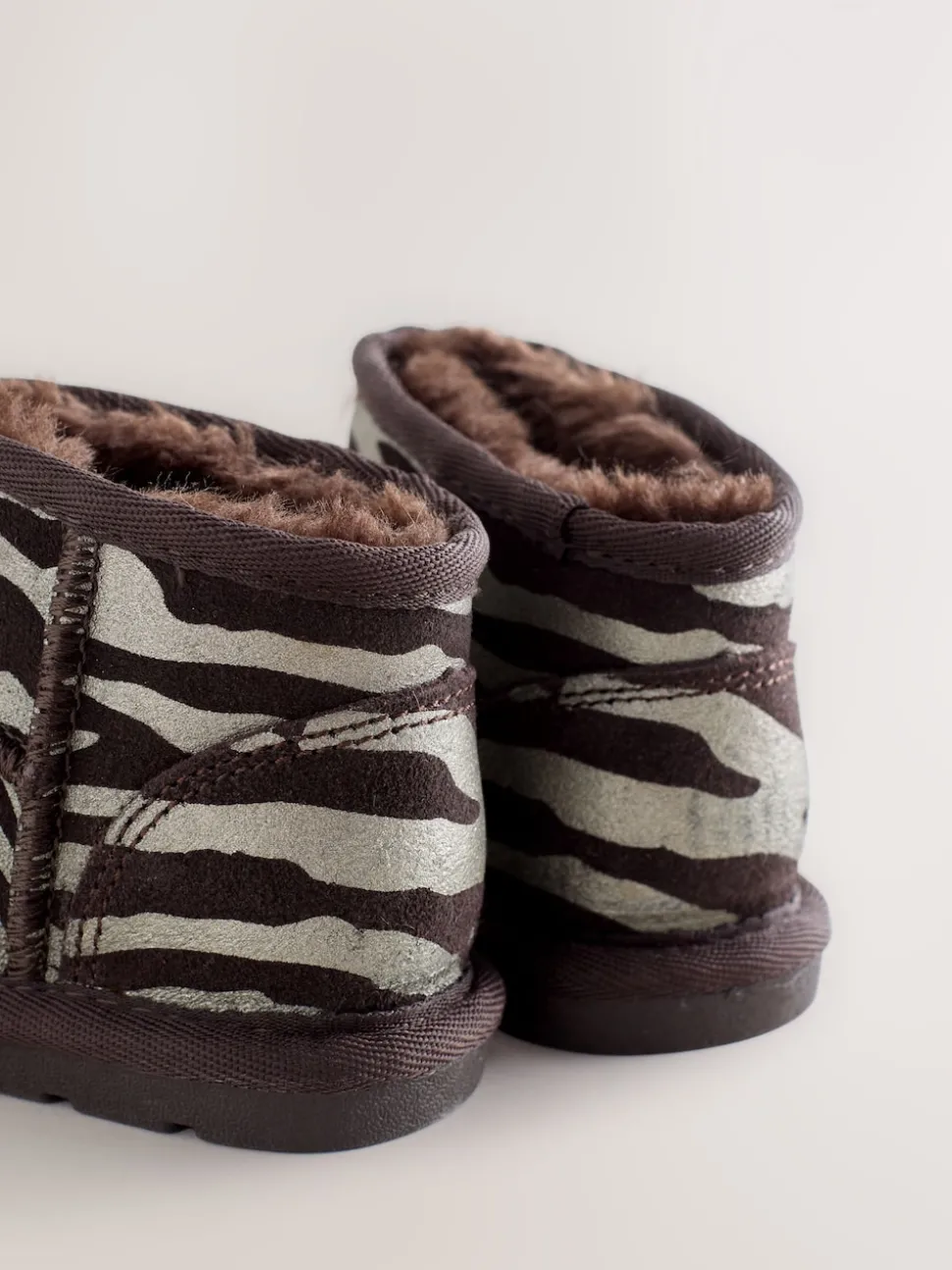 Silver Zebra Water Repellent Standard Fit (F) Suede Pull On Boots